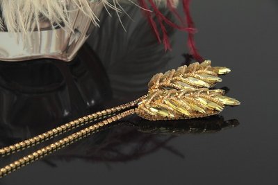 Брошка парна з кристалами та ланцюжком "Колосок Злато" 1098 фото