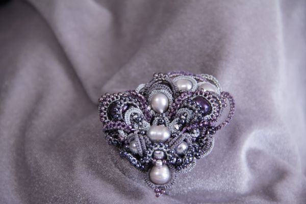 Мереживна брошка з натуральними перлами "Перлинна розсип" 1524 фото
