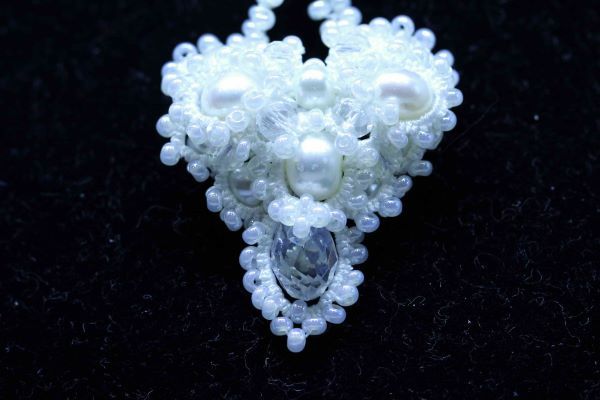 Сережки з перлами мереживні "Снігова королева" 1438 фото