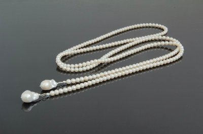 Довгий ларіат кольє з натуральних перлів "Барокко" Кольє з барочних перлів з підвісками Ручна робота 2436140 фото