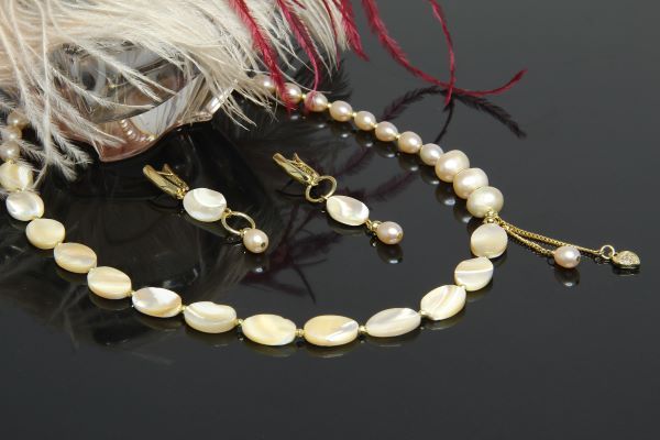 Комплект біжутерії з перлами та перламутром "Офелія" 1498 фото