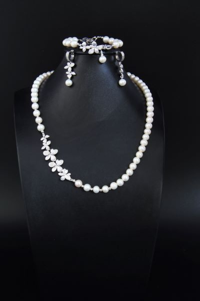 Комплект біжутерії з білими перлами "Персі Wedding" 1174 фото