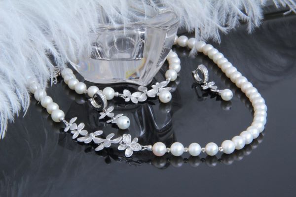 Комплект бижутерии с белым жемчугом "Перси Wedding" 1174 фото