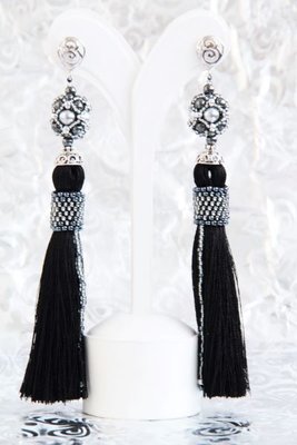 Сережки-китіці чорні з перлами "Бароко" 1311 фото