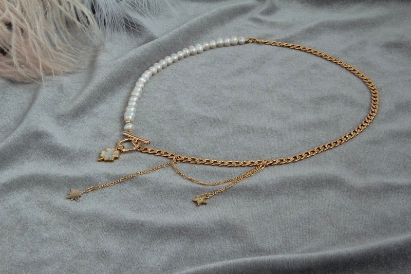 Чокер ланцюжок позолота з перлами та підвіскою з перламутру "Сельма" 2436160 фото