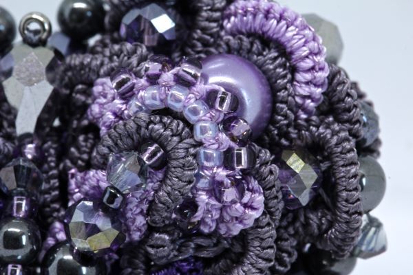 Брошка-орден мереживна фіолетова з перлами "Вінтаж" 1076 фото
